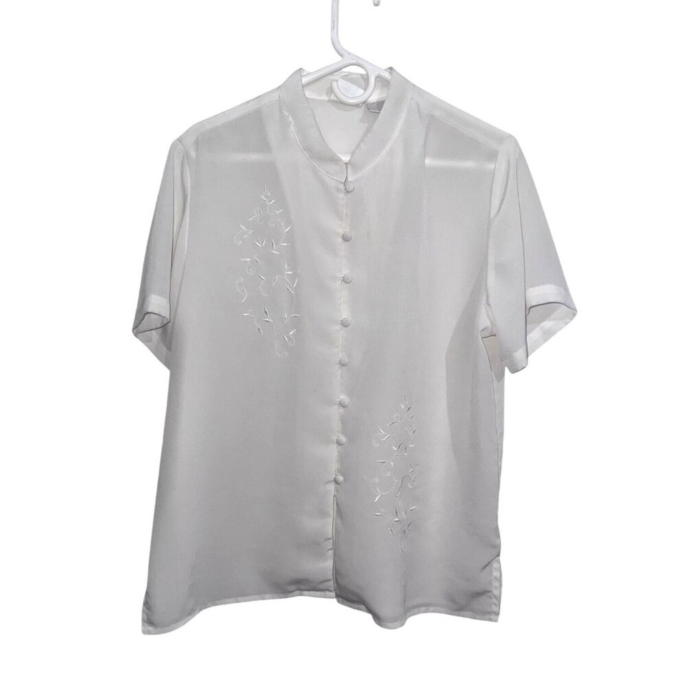 Vintage White Embroidered Short Sleeve Button Down Blouse Rn 81700 Made In China